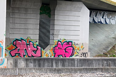 Graffiti Bombing - Photo by fragil - ANC, AG