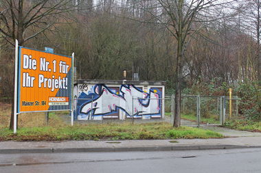 Graffiti Bombing - Photo by fragil - ANC