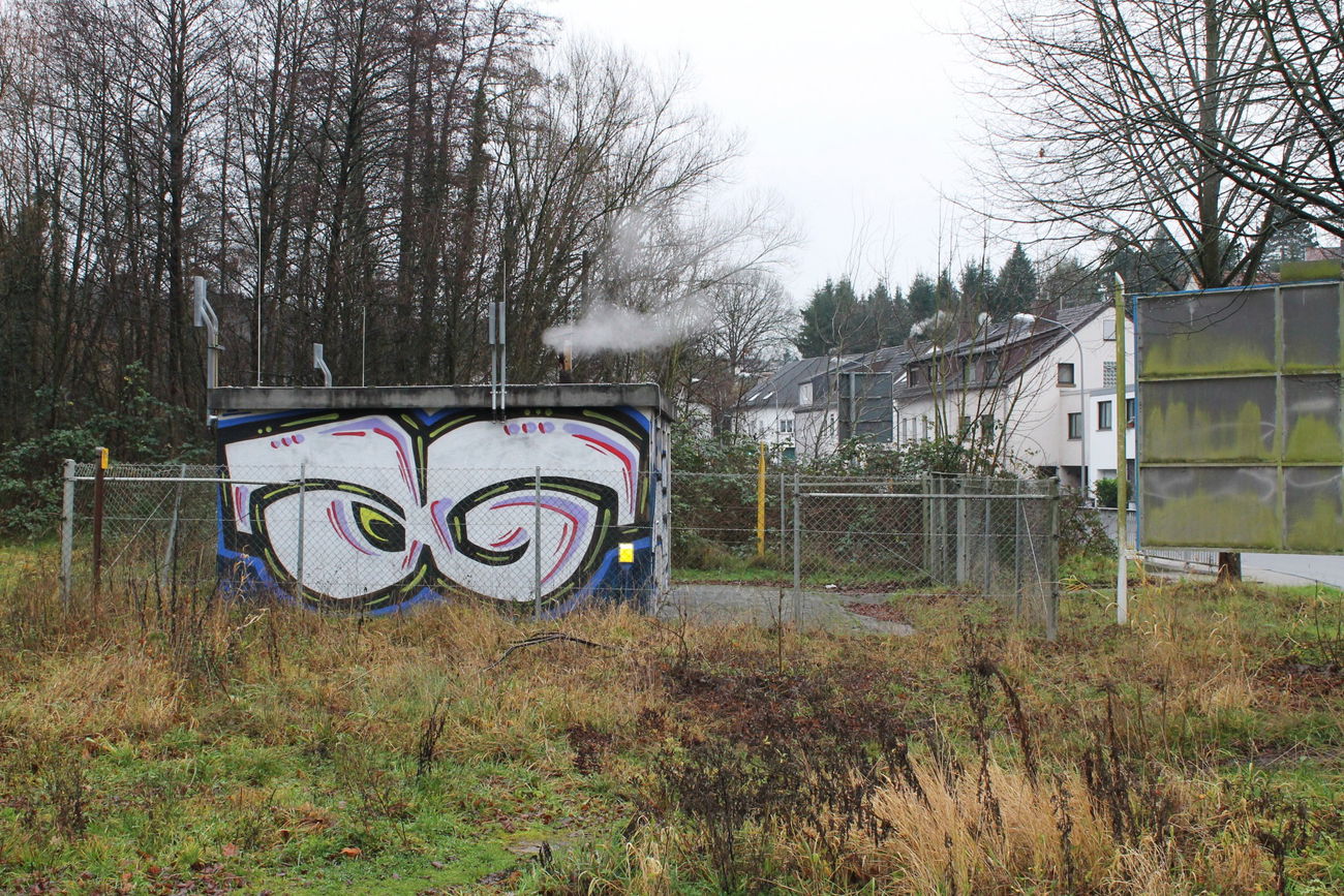 Graffiti Bombing - Photo by fragil - AG