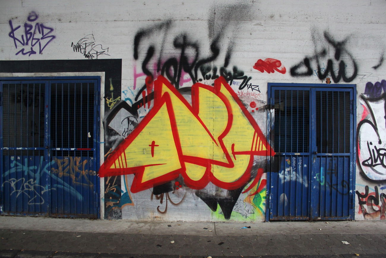 Graffiti Wall - Photo by fragil - ANC