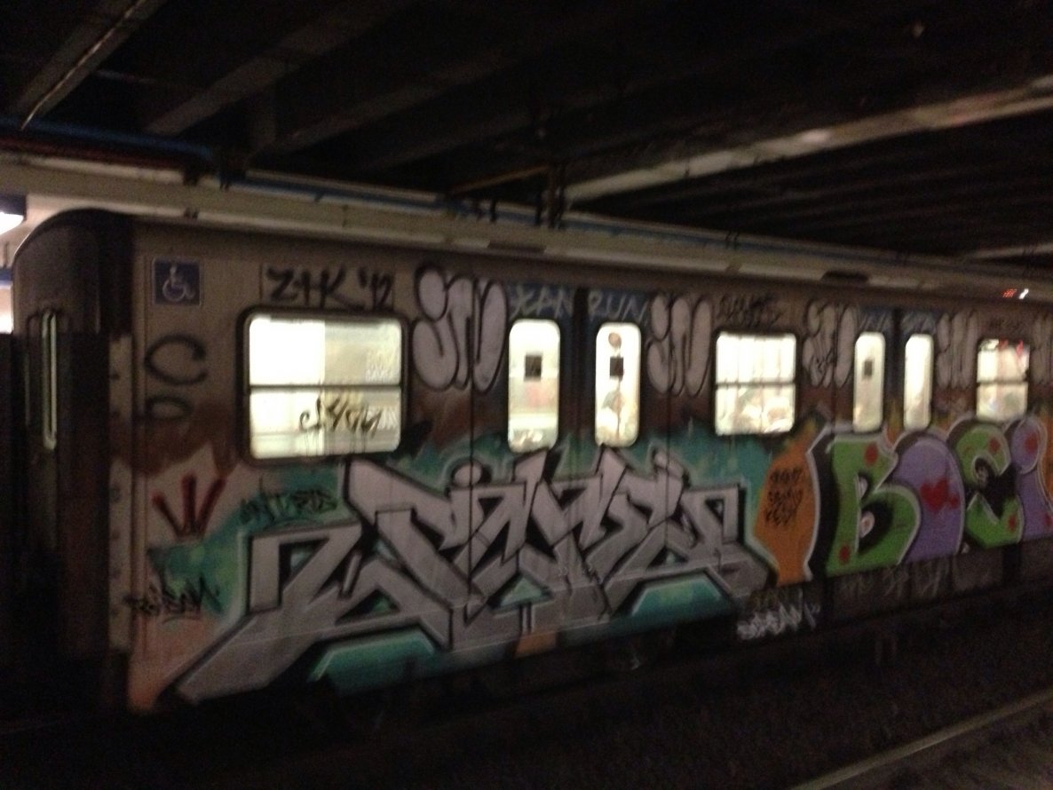 Graffiti Train in Rome - Photo by franzaforta - Joe (2011)