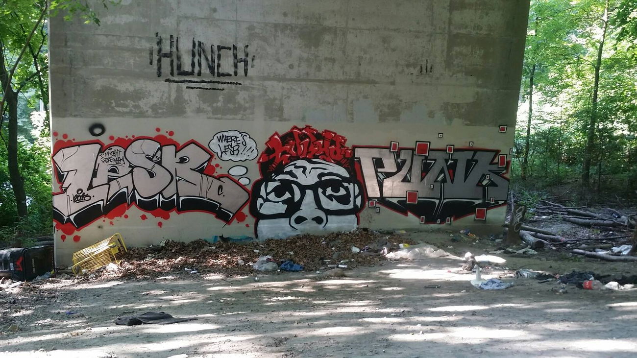 Graffiti Wall - Photo by freaks - Production, spike, lee (2015)