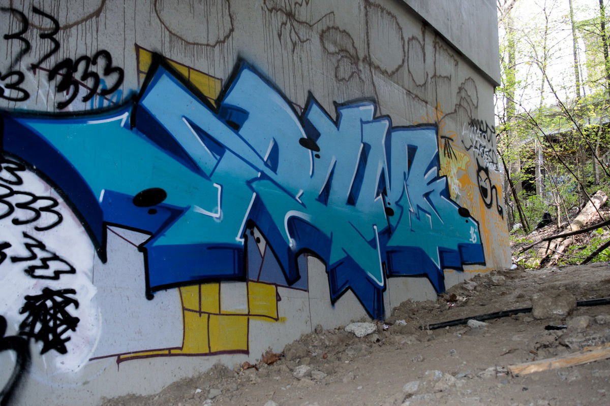 Graffiti Wall - Photo by freaks