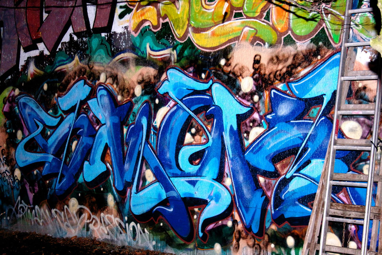 Graffiti Wall - Photo by freddybongo (2016)
