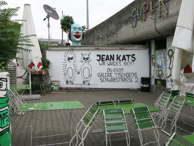 Graffiti Wall in Stuttgart - Photo by frederick2000 - JEAN, KATS, WIR (2014)