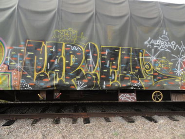 Graffiti Train - Photo by freightkilla - Cerieu, graffiti, freight