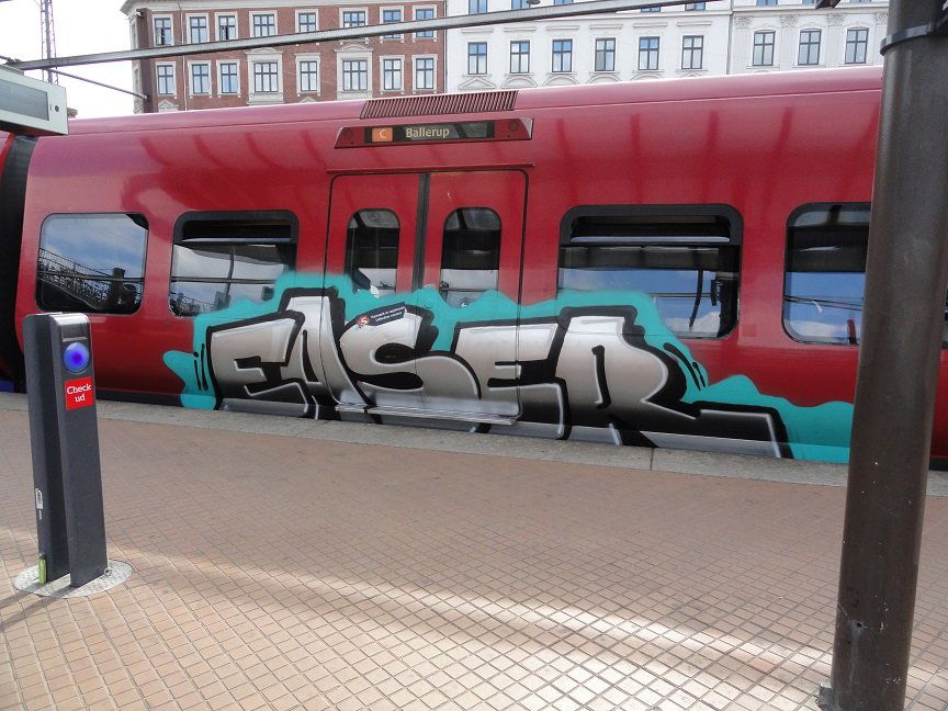 Graffiti Train - Photo by freightkilla - easer, train, graffiti