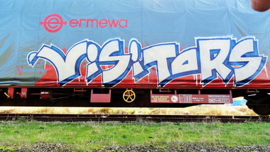 Graffiti Train - Photo by freightkilla - VISITORS, graffiti, graff