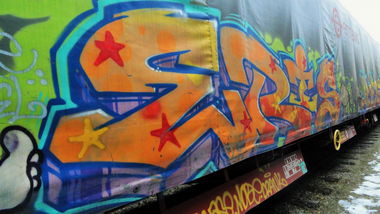 Graffiti Train - Photo by freightkilla - ERIS, graffiti, graff