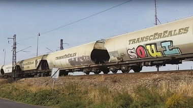 Graffiti Train in Olomouc - Photo by freightraffic - soul, transcereales, fr8 (2015)