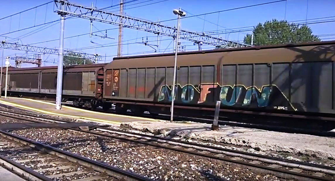 Graffiti in Itálie - Photo by freightraffic - nofun, fr8, fret (2016)