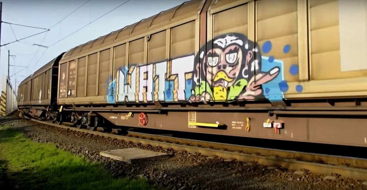 Graffiti Train in Radiměř - Photo by freightraffic - watt, cargo, freight (2016)