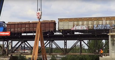 Graffiti Train in Česko - Photo by freightraffic - anem, left, freights (2015)