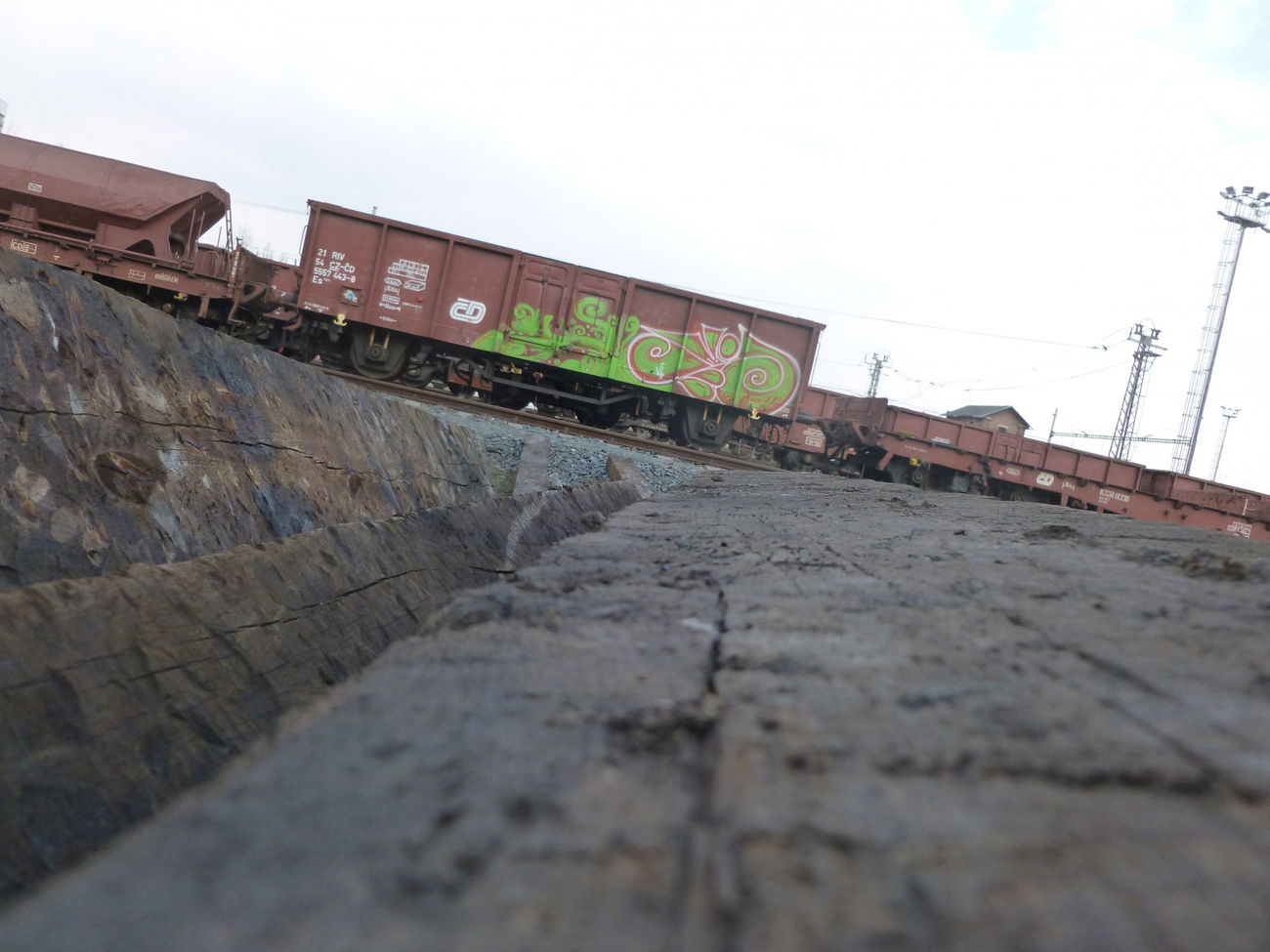 Graffiti Train in Česko - Photo by freightraffic - fr8, freight