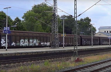 Graffiti Train in Polsko - Photo by freightraffic - ratm, fret, fr8 (2016)