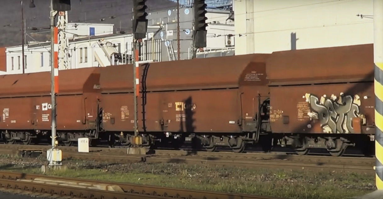 Graffiti Train in Česko - Photo by freightraffic - cargo, deto, freight (2015)
