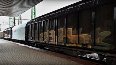 Graffiti Train in Česko - Photo by freightraffic - obk, fr8 (2017)