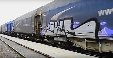 Graffiti Train in District of nitra - Photo by freightraffic - freight, fr8, chrom (2016)