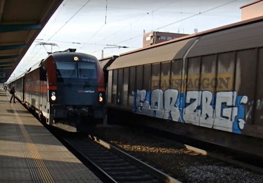 Graffiti Train in Pardubice - Photo by freightraffic - sar, zbg, fr8 (2016)
