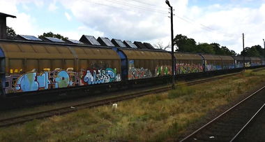 Graffiti Wall in Česko - Photo by freightraffic - euro, tless, freight (2016)