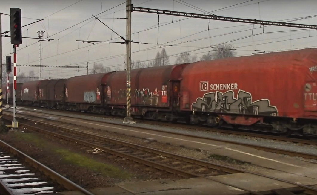 Graffiti Train in Petrovice u karviné - Photo by freightraffic - zek, freight, fret (2015)