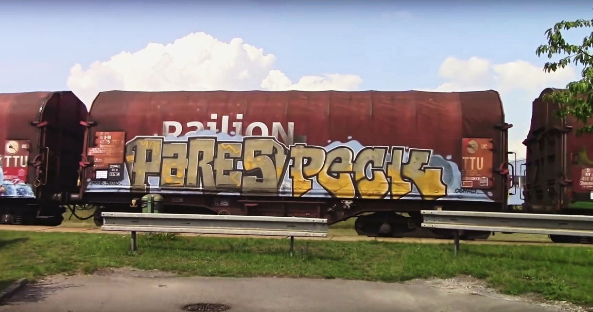 Graffiti Wall in Česko - Photo by freightraffic - pares, peck, freight (2016)