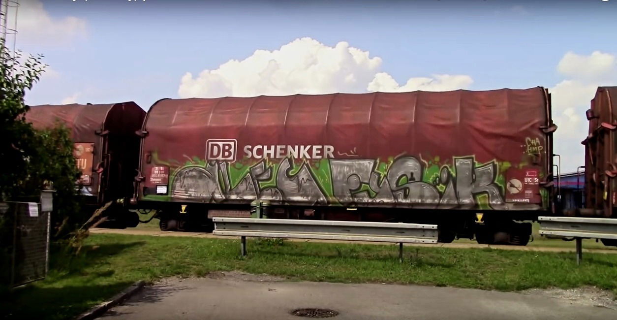 Graffiti Wall in Česko - Photo by freightraffic - alec, fysik, fr8 (2016)