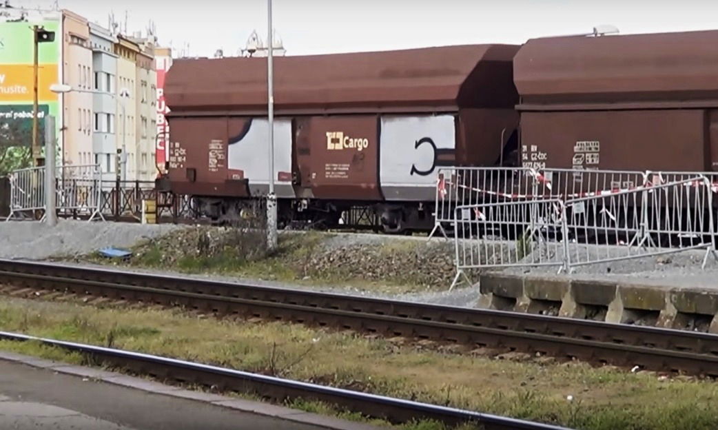 Graffiti Train in Brno - Photo by freightraffic - 1e, freight, fr8 (2016)
