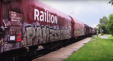 Graffiti Train in Česko - Photo by freightraffic - panzerpaus, freight, fr8 (2016)