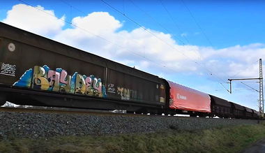 Graffiti Train in Německo - Photo by freightraffic - bay, dey, fr8 (2016)