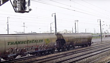 Graffiti Train in Rennes - Photo by freightraffic - tao, clp, freight (2016)