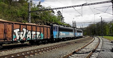 Graffiti Train in ústí nad labem - Photo by freightraffic - watt, freight, fr8 (2017)