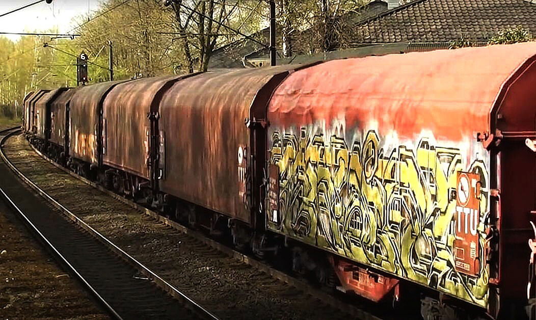 Graffiti Train in Šentilj - Photo by freightraffic - stero, wc, fr8 (2016)