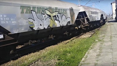 Graffiti Train in Polsko - Photo by freightraffic - ditno, fret, freight (2016)