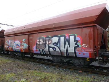 Graffiti Train in Stonava - Photo by freightraffic - tc, nsw, freight (2017)