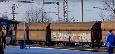 Graffiti in Česko - Photo by freightraffic - fr8, freight, spontan (2016)