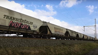 Graffiti Train in Německo - Photo by freightraffic - nofun, fr8, freight (2016)
