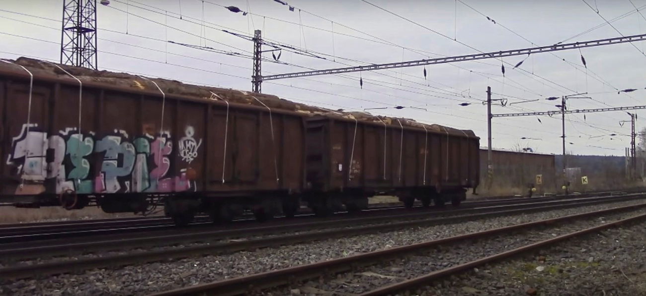 Graffiti Train in Česko - Photo by freightraffic - repie, cargo (2015)