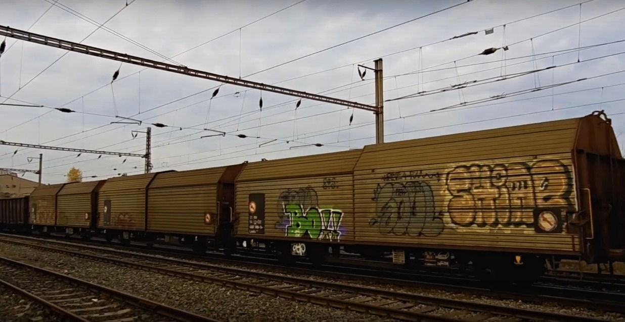 Graffiti Train in Česko - Photo by freightraffic - bo, soul, shine
