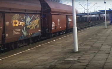 Graffiti Train in Česko - Photo by freightraffic - fr8, freight, cargo (2015)