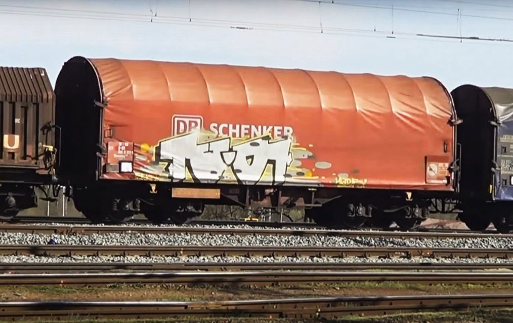 Graffiti Train in Česko - Photo by freightraffic - db, schenker, fret (2015)