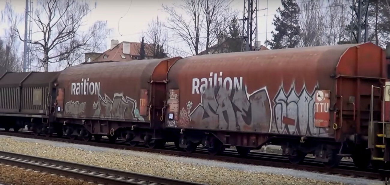 Graffiti Train in Česko - Photo by freightraffic - sae, freight (2015)