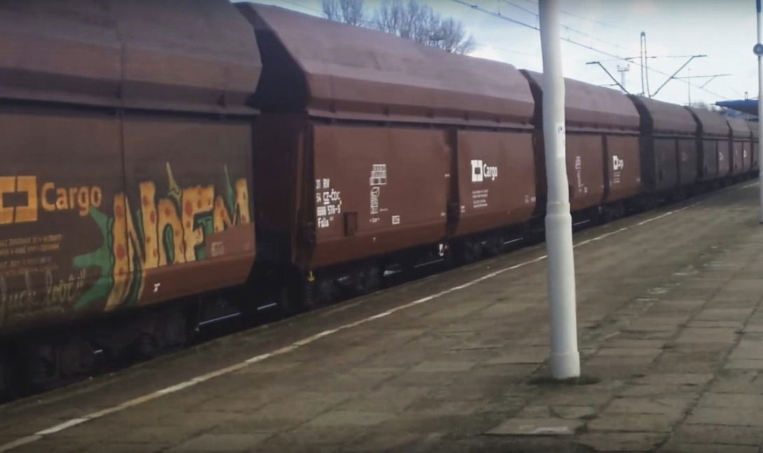 Graffiti Train in Česko - Photo by freightraffic - noem, cargo (2015)