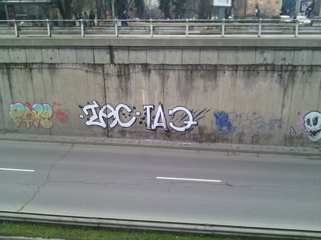 Graffiti Bombing - Photo by funkshit