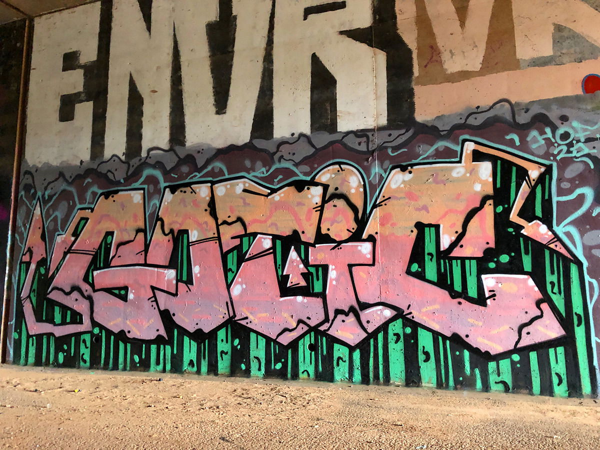 Graffiti Wall - Photo by funkshit - gotic (2021)