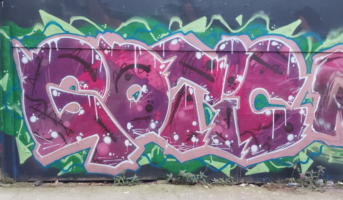 Graffiti Wall - Photo by funkshit - gotic (2021)