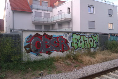 Graffiti Bombing - Photo by funkydude33 - OBER, FUNOR, TÜBINGEN