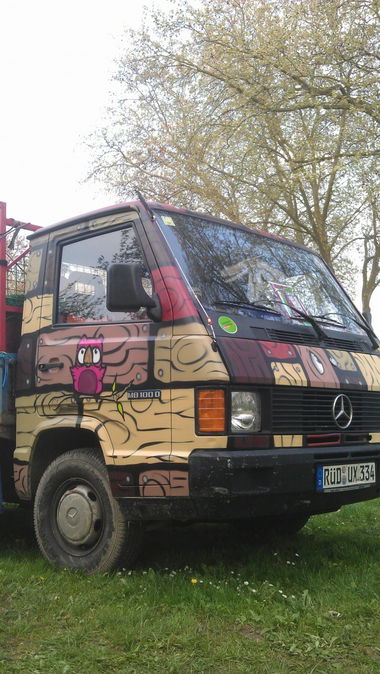 Graffiti Wall - Photo by funkytoyshit - wholecar, bretter, owldirtyBastard