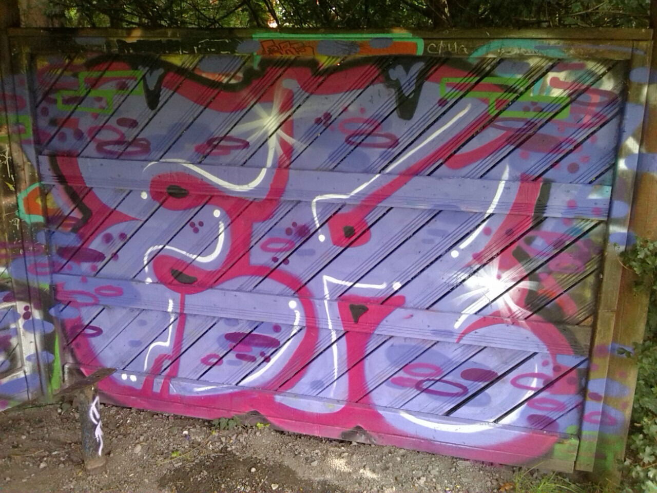 Graffiti Wall - Photo by futlocker - er, erak, oldenburg