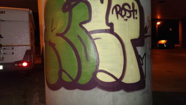 Graffiti Bombing in Essen - Photo by gartenzwerg - rost